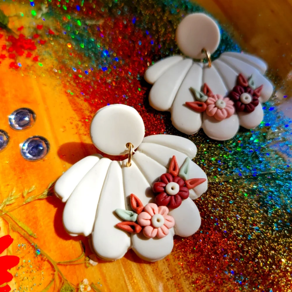 Clay earrings - Picture 1 of 2